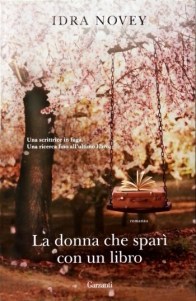 Copertina romanzo Idra Novey, La donna che sparì con un libro